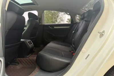 Honda Accord 2018, 139900 км, за 89289.73 CNY - фото 19