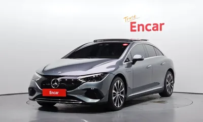 Mercedes-Benz EQE · 2022 год
