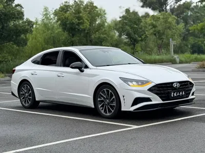 Hyundai Sonata 2021, 60000 км, за 66800 CNY