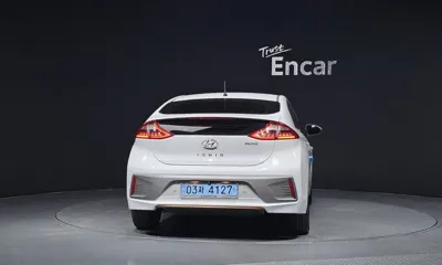 Hyundai Ioniq 2018, 50473 км, за 13700000 KRW