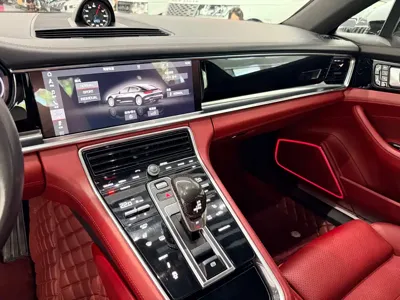 Porsche Panamera 2018, 130000 км, за 335000 CNY - фото 8