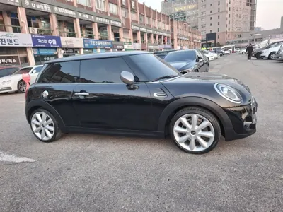 MINI Cooper 2020, 34836 км, за 23900000 KRW