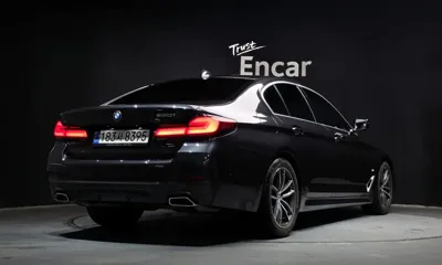 BMW 5-Series 2022, 36563 км, за 38590000 KRW