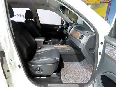 KG_Mobility_Ssangyong Rexton 2018, 168988 км, за 11900000 KRW - фото 9