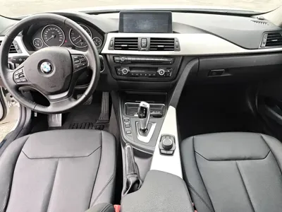 BMW 3 Series 2015, 120000 км, за 46800 CNY
