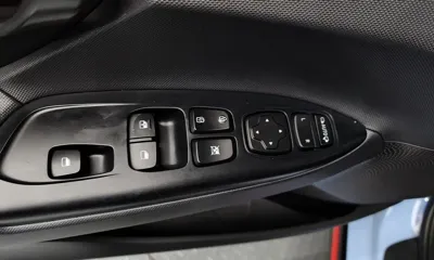 Hyundai Veloster 2019, 73538 км, за 14900000 KRW - фото 20