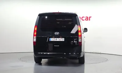 Hyundai Staria 2026, 4262 км, за 46900000 KRW
