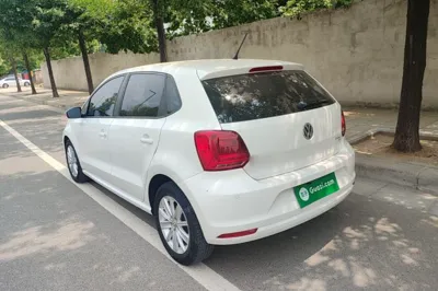 Volkswagen Polo 2018, 84400 км, за 50481.97 CNY - фото 4