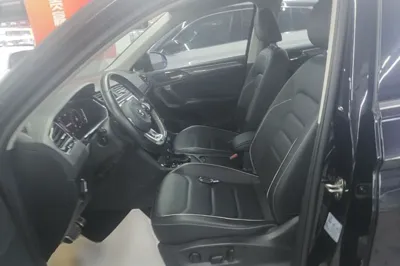 Volkswagen Tiguan L 2021, 62200 км, за 121612.57 CNY - фото 30