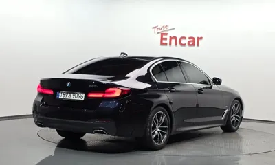 BMW 5-Series 2023, 70571 км, за 34800000 KRW - фото 2
