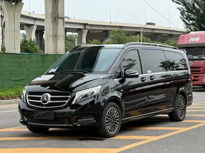 Mercedes-Benz V-Class · 2018 год