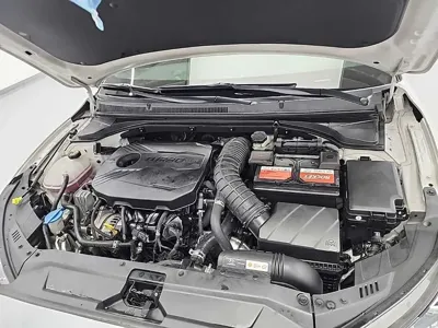 Hyundai Veloster 2018, 121073 км, за 10000000 KRW - фото 5