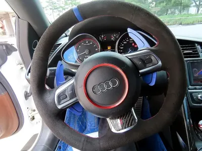 Audi R8 2011, 136419 км, за 51990000 KRW - фото 12