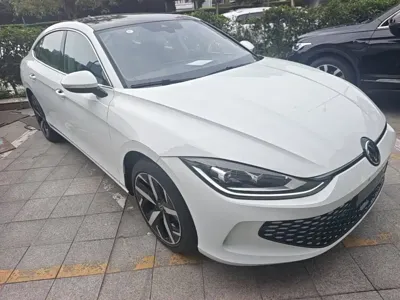 Volkswagen Lamando 2024, 2600 км, за 109300 CNY - фото 4