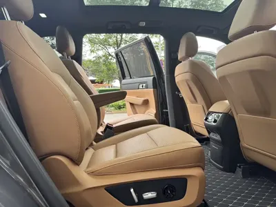 Li Auto Li ONE 2021, 60000 км, за 95800 CNY - фото 10