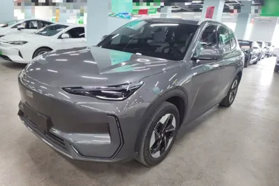 Geely Galaxy E5 · 2024 год
