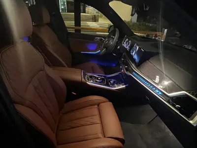 BMW X7 2025, 1052 км, за 0 KRW - фото 9