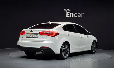 Kia K3 2014, 128670 км, за 5900000 KRW
