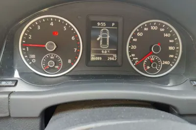 Volkswagen Tiguan 2015, 46100 км, за 53540.81 CNY - фото 11