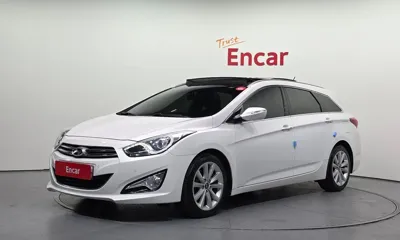 Hyundai i40 · 2012 год