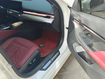 BMW 5 Series 2024, 12000 км, за 270000 CNY - фото 8