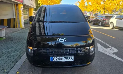 Hyundai Staria 2025, 5611 км, за 31880000 KRW