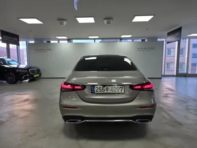 Mercedes-Benz E-Class 2021, 90663 км, за 43300000 KRW
