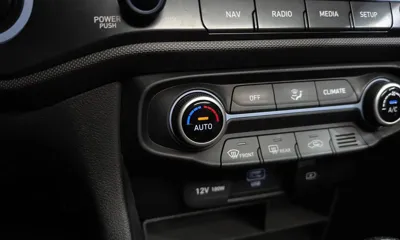Hyundai Veloster 2021, 64846 км, за 21500000 KRW - фото 27