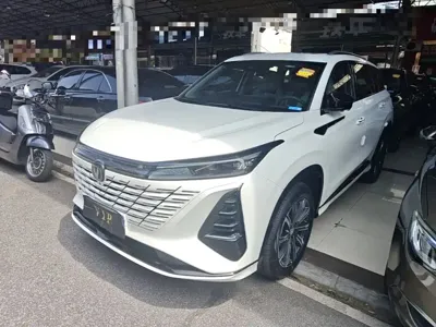 Changan 长安CS75PLUS · 2025 год