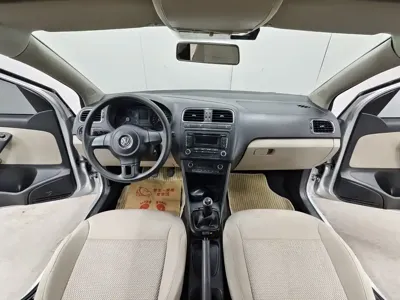 Volkswagen Polo 2011, 45000 км, за 10900 CNY - фото 8
