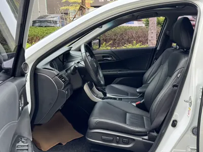 Honda Accord 2015, 134600 км, за 67422.26 CNY - фото 23