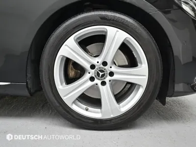 Mercedes-Benz E-Class 2018, 75064 км, за 19900000 KRW - фото 5