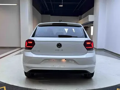 Volkswagen Polo 2023, 12000 км, за 79800 CNY