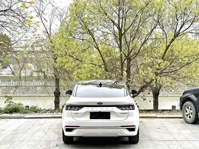 Ford Mondeo 2023, 20000 км, за 89800 CNY - фото 7