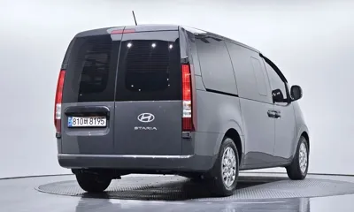 Hyundai Staria 2025, 32608 км, за 26900000 KRW
