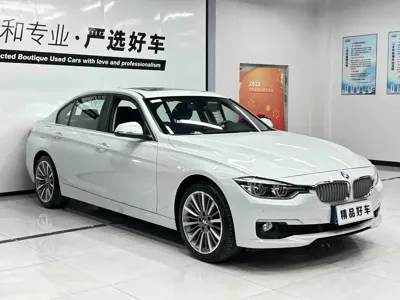 BMW 3 Series 2018, 104000 км, за 85000 CNY
