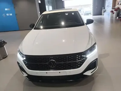 Volkswagen Lavida 2024, 2200 км, за 83500 CNY - фото 3