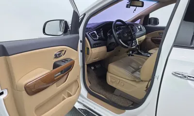 Kia Canival 2017, 123974 км, за 14400000 KRW - фото 10