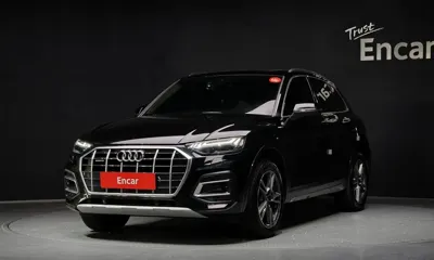 Audi Q5 · 2021 год