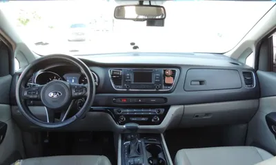 Kia Canival 2018, 279324 км, за 5000000 KRW - фото 7