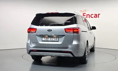 Kia Canival 2016, 61794 км, за 13100000 KRW