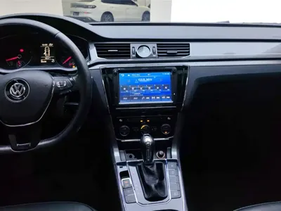 Volkswagen Passat 2017, 80300 км, за 60599 CNY - фото 13