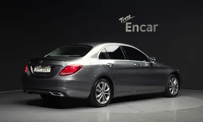 Mercedes-Benz C-Class 2017, 142813 км, за 13500000 KRW - фото 2