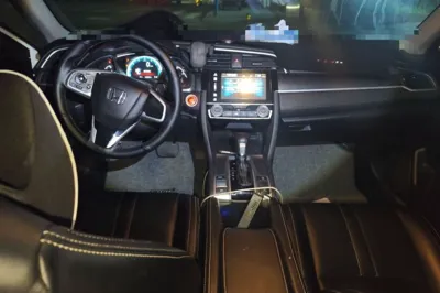 Honda Civic 2016, 60500 км, за 50549.7 CNY - фото 10