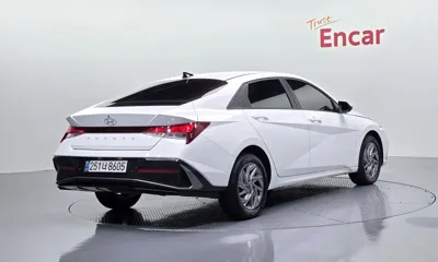 Hyundai Avante 2025, 6594 км, за 23000000 KRW - фото 2