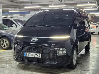 Hyundai Staria · 2025 год