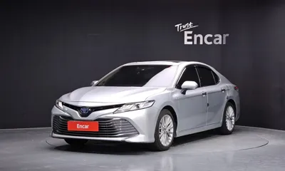 Toyota Camry · 2018 год