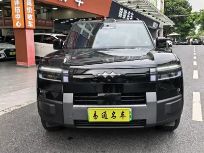 Fang Cheng Bao 钛7 2025, 4000 км, за 189000 CNY
