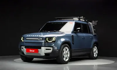 Land Rover Defender · 2022 год
