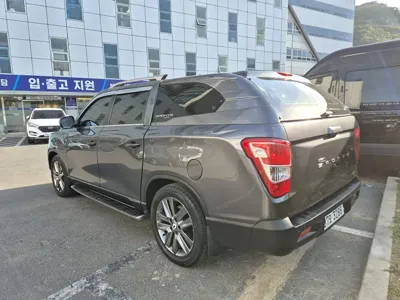 KG_Mobility_Ssangyong Rexton 2019, 88192 км, за 17200000 KRW